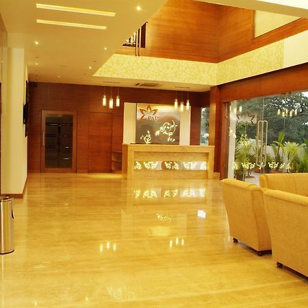 Hotel Parijatha Gateway Bangalore Esterno foto
