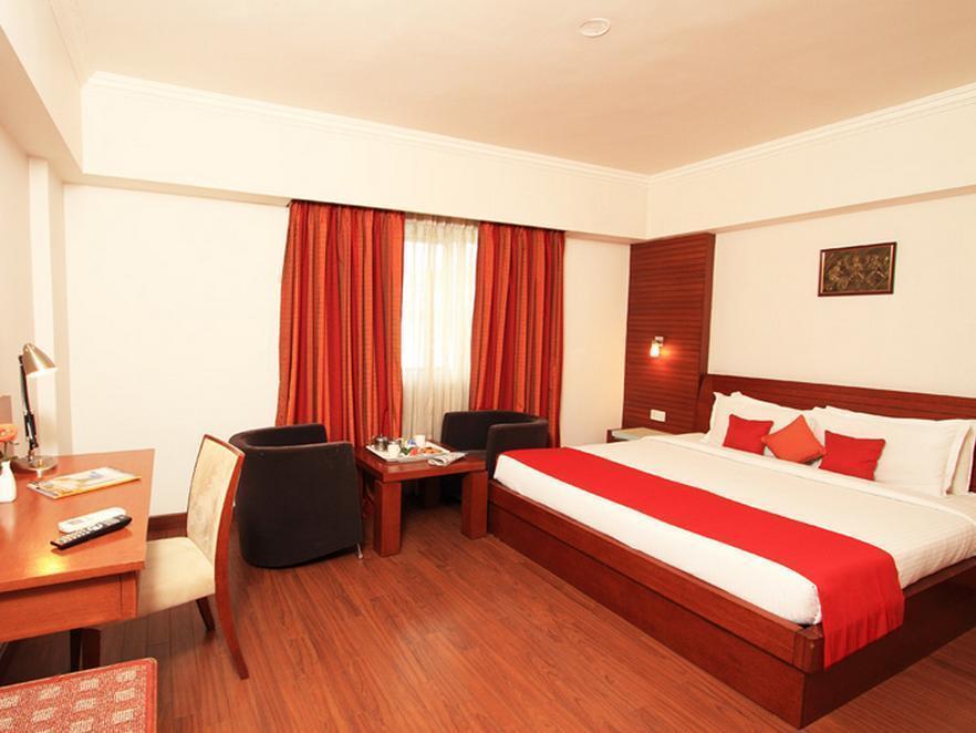 Hotel Parijatha Gateway Bangalore Esterno foto